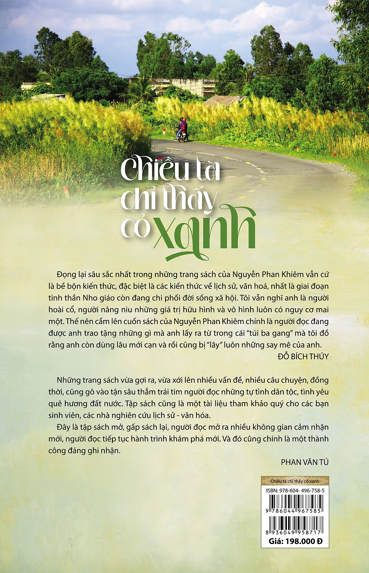Chiều Tà Chỉ Thấy Cỏ Xanh mang đến những khoảnh khắc đầy lắng đọng về tình yêu và sự chờ đợi. Đọc sách để cảm nhận tình yêu theo một cách rất khác