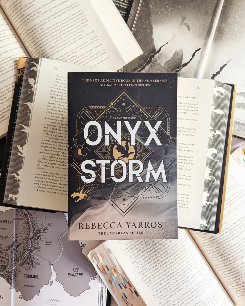 Book Review Onyx Storm - A Soaring Dragon Fantasy
